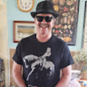 Meet your Posher, Brian